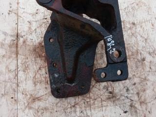 Кронштейн рулевого редуктора Renault Premium 1 поколение (1996 - 2005), седан