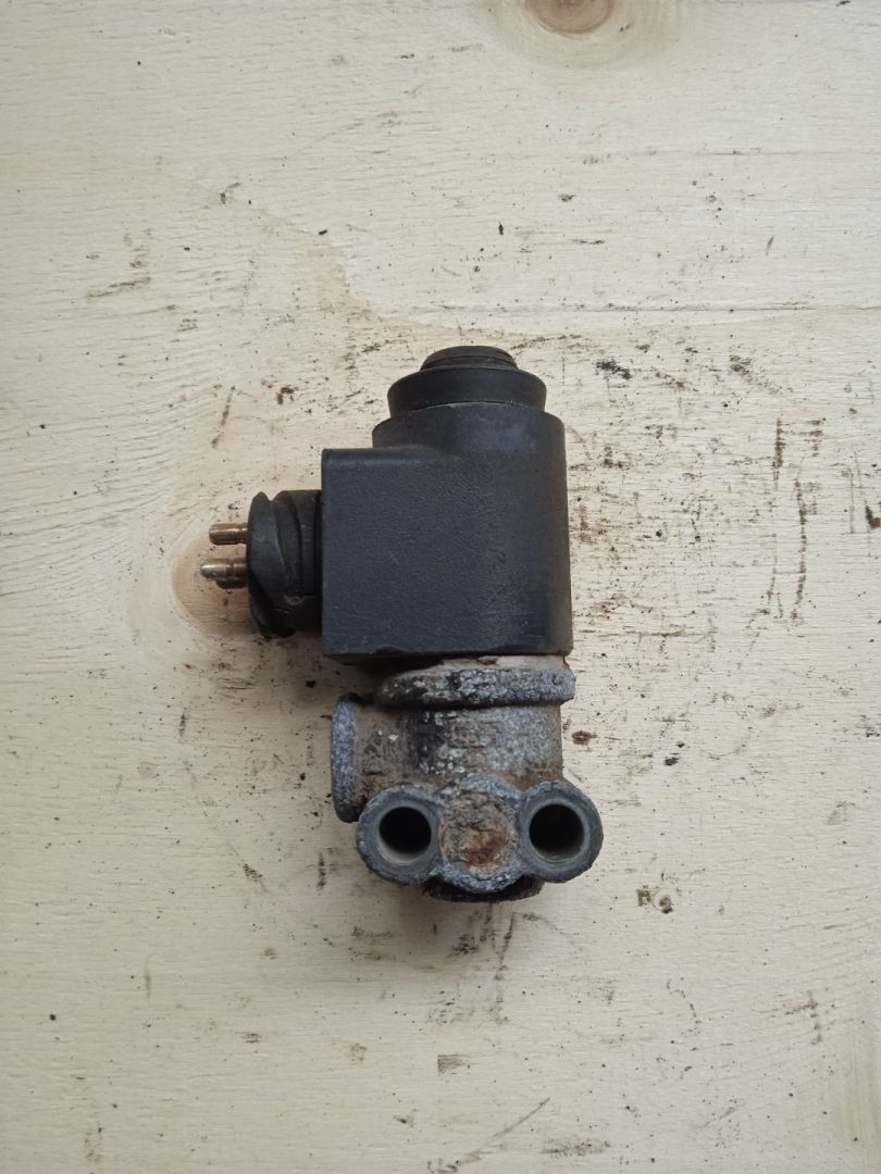 электромагнитный клапан MAN - фото №1