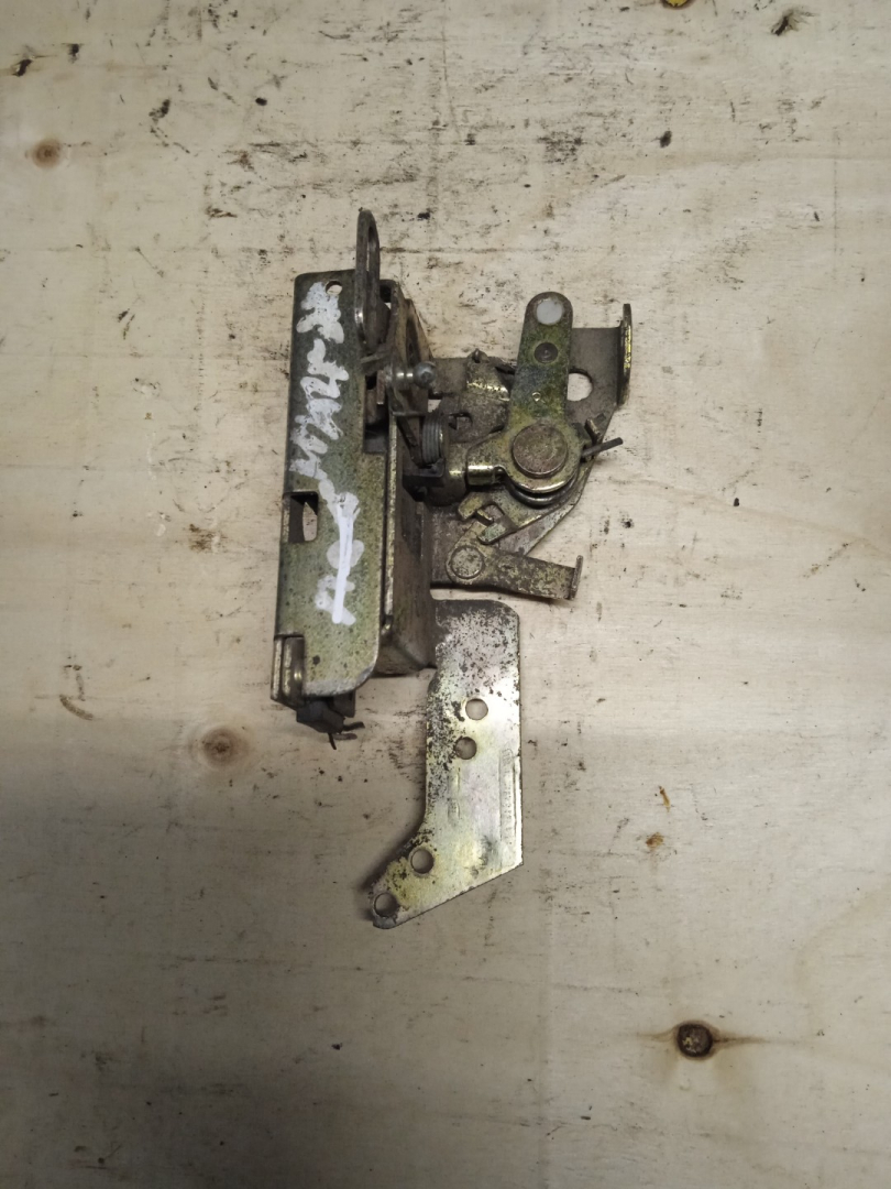 замок двери MAN TGA 1 поколение (2000 - 2008), 81626806122 - фото №1