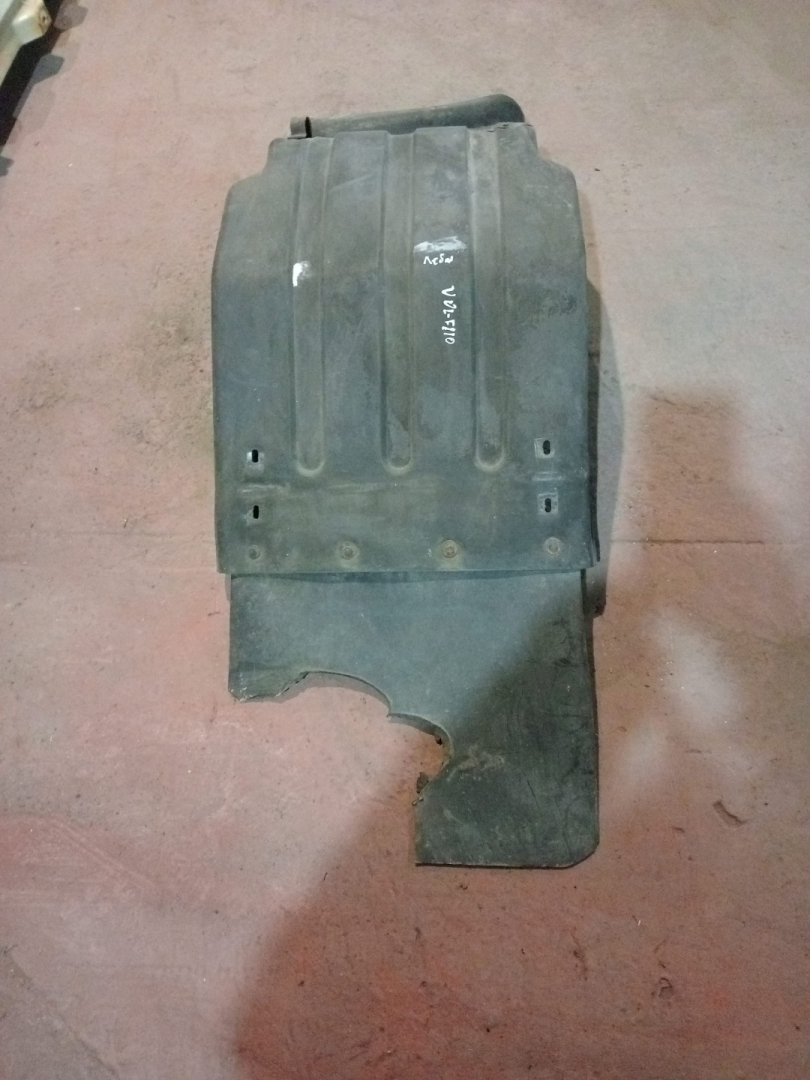 крыло переднее левое Volvo FL 1 поколение (1985 - 2006) - фото №1