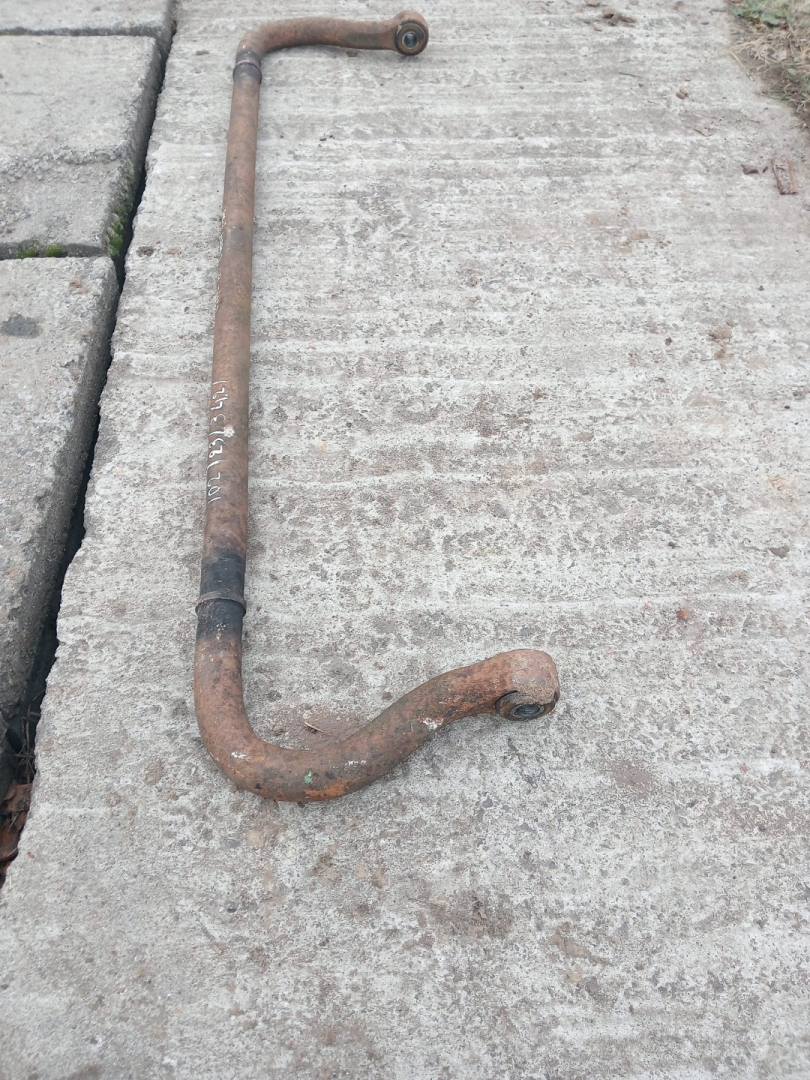 стабилизатор подвески (поперечной устойчивости) Renault, МКПП, универсал - фото №1