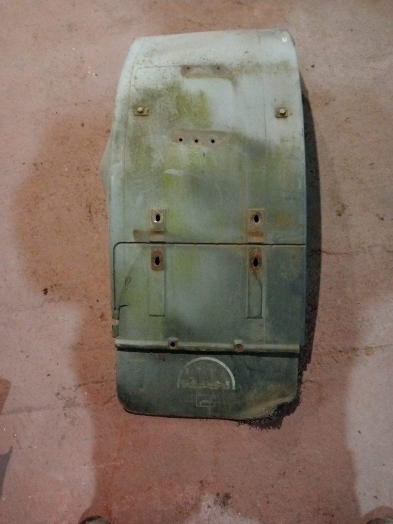 крыло переднее левое MAN TGA 1 поколение (2000 - 2008) - фото №1