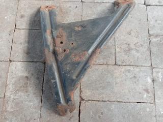 кронштейн (крепление) Volvo, 1075128