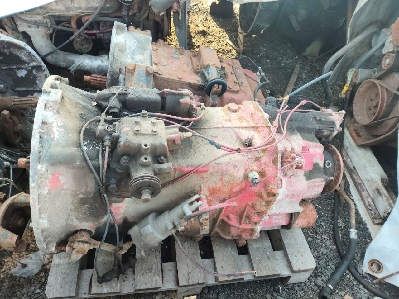 КПП механическая (МКПП) Volvo FH 1 поколение (1993 - 1998), R1700, 1652506 - фото №1