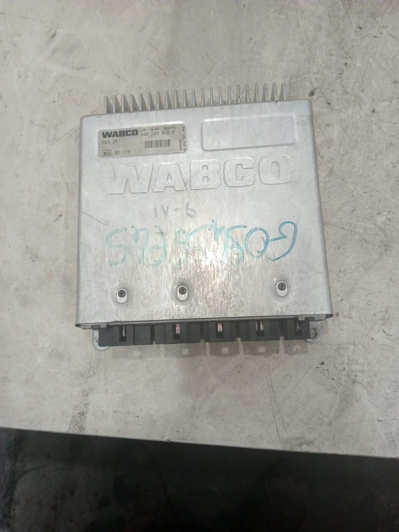 блок управления EBS IVECO Stralis 1 поколение (2002 - 2006), 4461350180, 4461350180 - фото №1