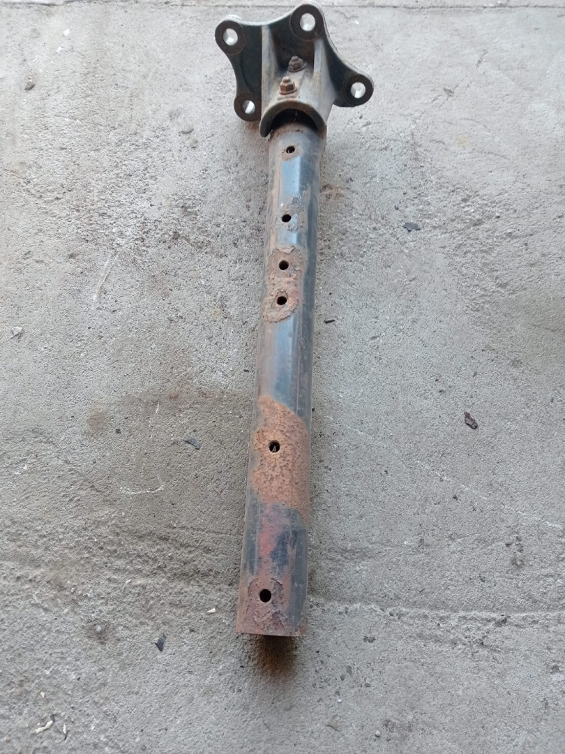 крепление ( кронштейн ) крыла Mercedes-Benz Actros 1 поколение (MP1) (1996 - 2003), A941522209004, A941522209004 - фото №1