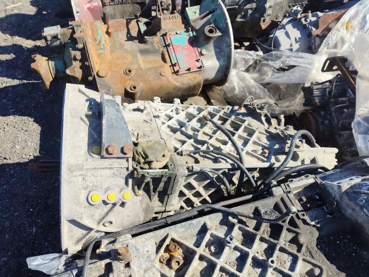 КПП механическая (МКПП) DAF XF 95 1 поколение (2002 - 2006), гибрид, 16S181 - фото №1