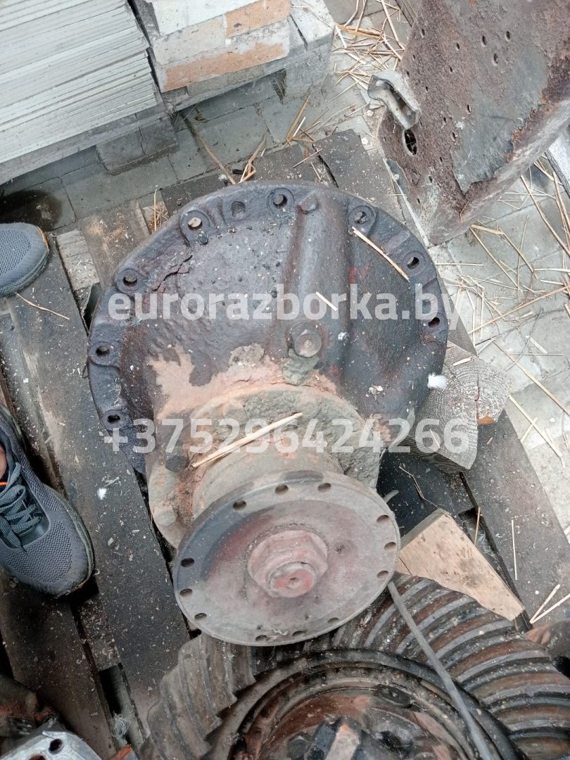 редуктор заднего моста Renault Magnum 1 поколение (1990 - 1997), 1345 - фото №1