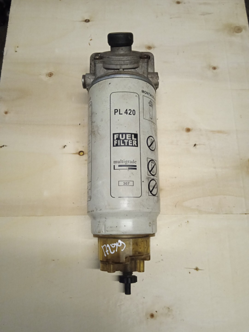 топливный фильтр грубой очистки Truck - фото №1