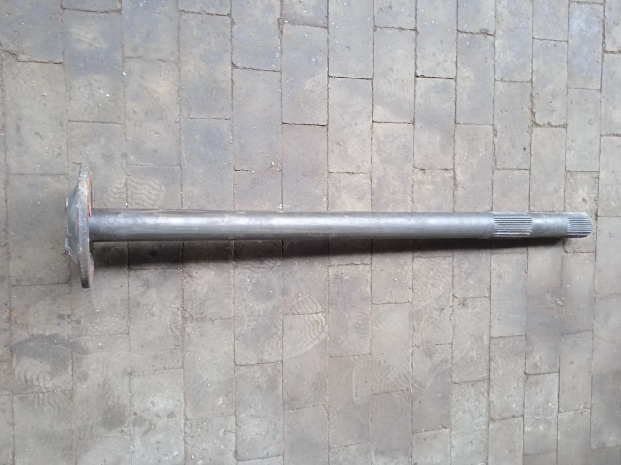 полуось (приводной вал, ШРУС) DAF XF 95 1 поколение (2002 - 2006) - фото №1