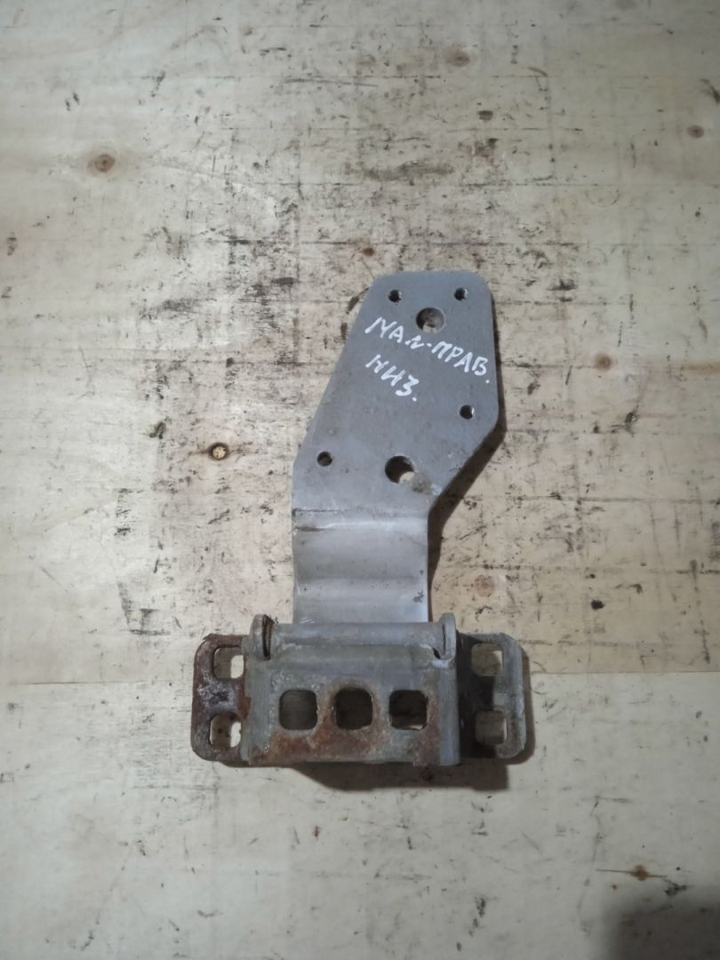 петля двери MAN L2000 1 поколение (1994 - 2001), 85626906010 - фото №1