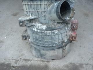 корпус воздушного фильтра Mercedes-Benz