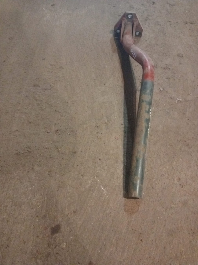 крепление ( кронштейн ) крыла IVECO Stralis 1 поколение (2002 - 2006) - фото №1