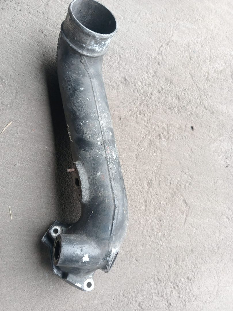 патрубок (трубопровод, шланг) MAN TGA 1 поколение (2000 - 2008) - фото №1