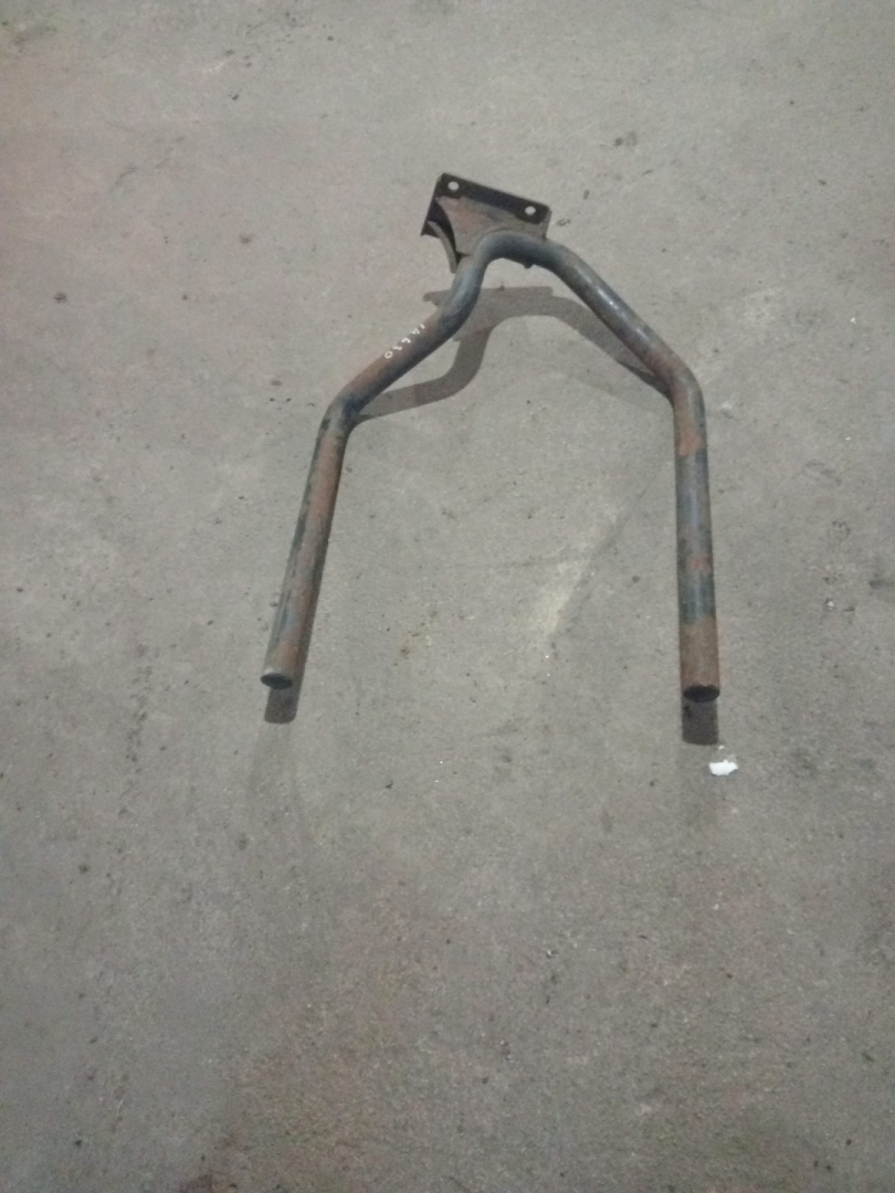 крепление ( кронштейн ) крыла MAN F90 1 поколение (1986 - 1997) - фото №1