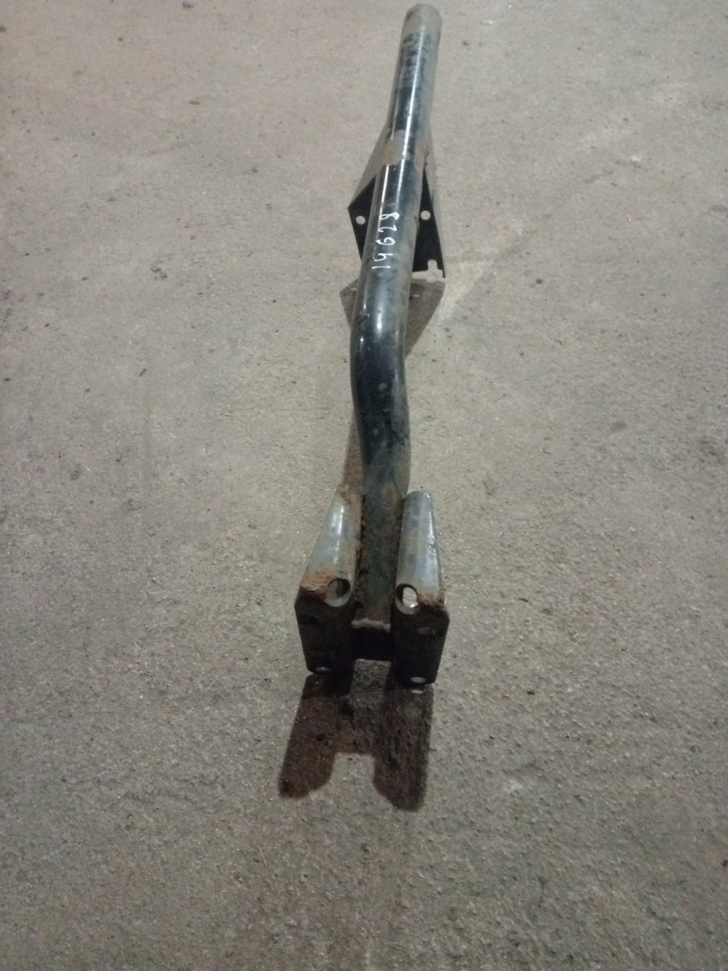 крепление ( кронштейн ) крыла MAN F2000 1 поколение (1994 - 1998) - фото №1