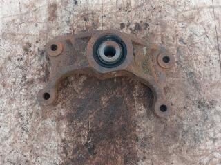 кронштейн рессоры Mercedes-Benz