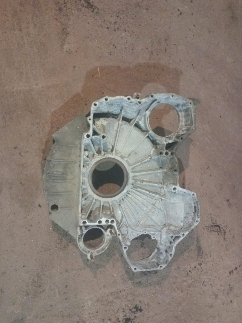 кожух маховика Scania 114 1 поколение (1996 - 2004) - фото №1