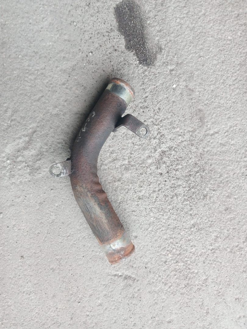 патрубок (трубопровод, шланг) Scania 114 1 поколение (1996 - 2004) - фото №1