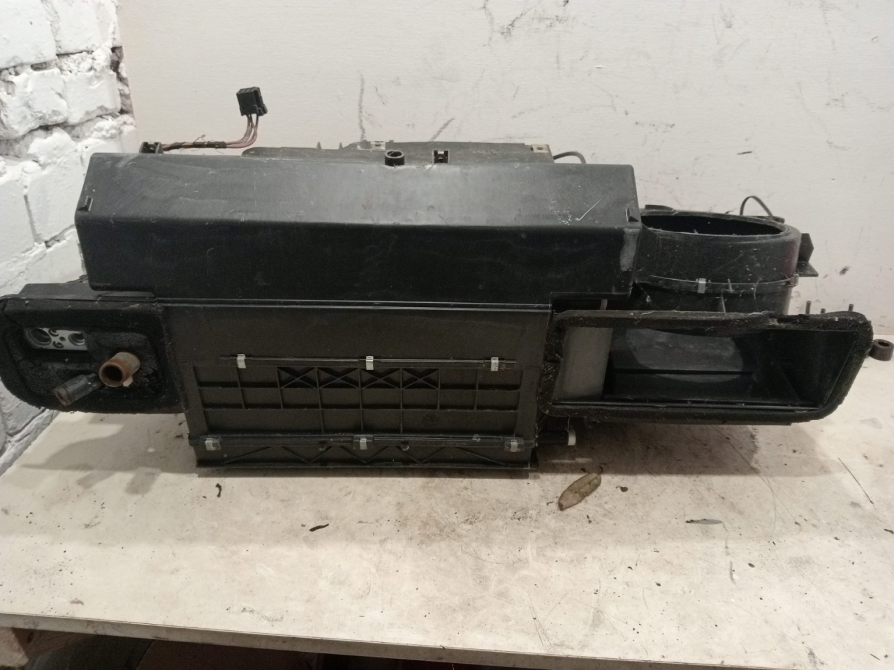 корпус отопителя (печки) Mercedes-Benz Atego 1 поколение (1998 - 2013) - фото №1