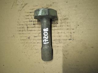 болт двигателя Mercedes-Benz