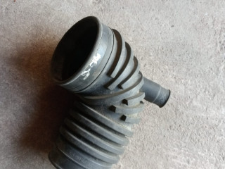 патрубок воздушного фильтра Mercedes-Benz