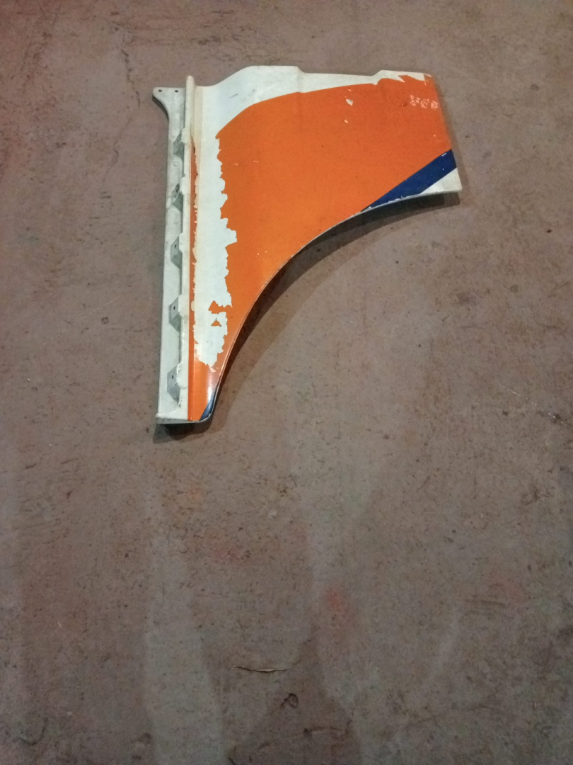 Удлинитель двери правый MAN TGA 1 поколение (2000 - 2008), АКПП, хетчбэк 3 дв. - фото №1