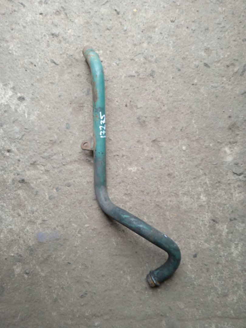 трубка охлаждающей жидкости Volvo FH 1 поколение (1993 - 1998), 1676440, 1676440 - фото №1