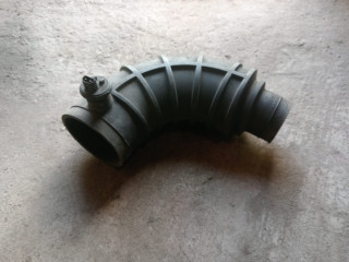 патрубок воздушного фильтра Volvo FL 1 поколение (1985 - 2006)