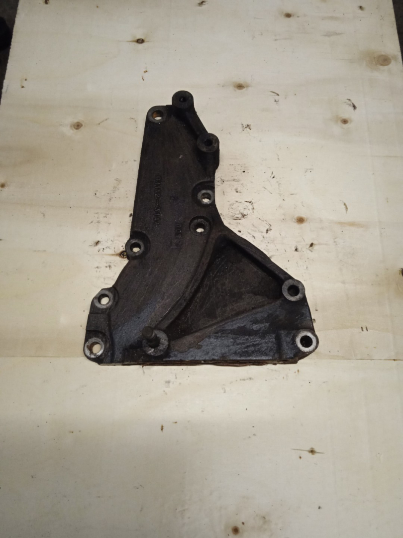 декоративная крышка двигателя MAN, 01112-3114 - фото №1