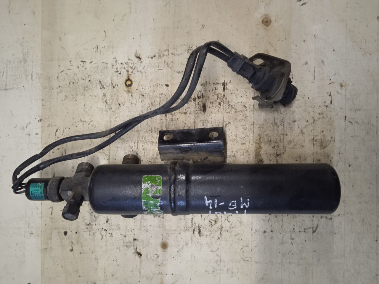 осушитель кондиционера Mercedes-Benz Axor 1 поколение (2001 - 2004), A0008302683, 0008302683, A0008305683, 0008305683 - фото №1