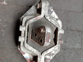 подушка крепления двигателя DAF