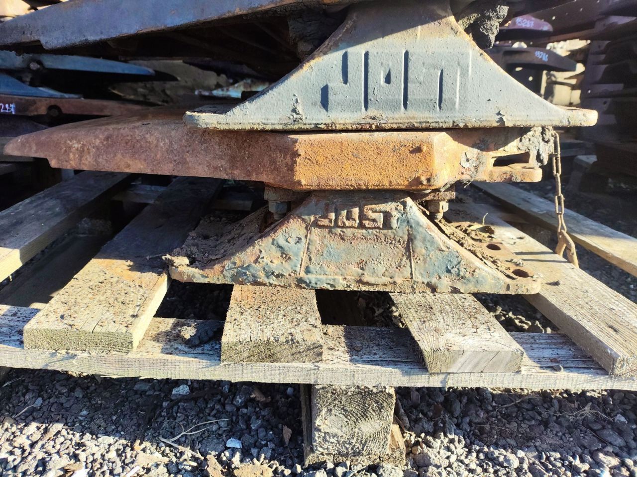 седельно-сцепное устройство Truck - фото №1