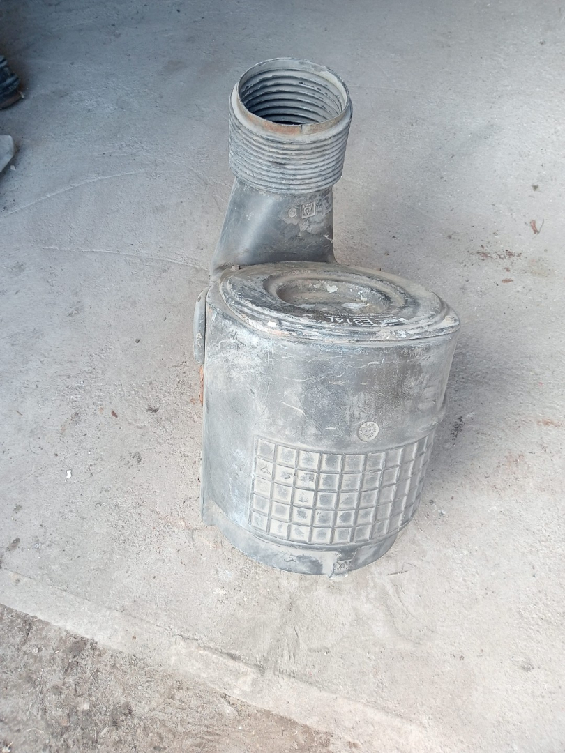 корпус воздушного фильтра Volvo FH 1 поколение (1993 - 1998) - фото №1