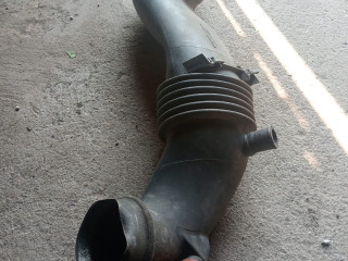 патрубок воздушного фильтра Scania 4-Series, 1371536