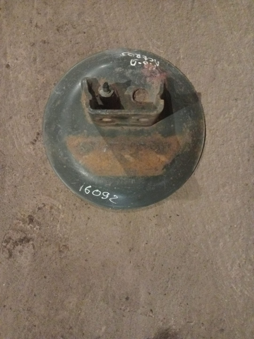 кронштейн пневмоподушки Mercedes-Benz Actros 1 поколение (MP1) (1996 - 2003) - фото №1