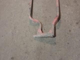 крепление ( кронштейн ) крыла Volvo FH 1 поколение (1993 - 1998)