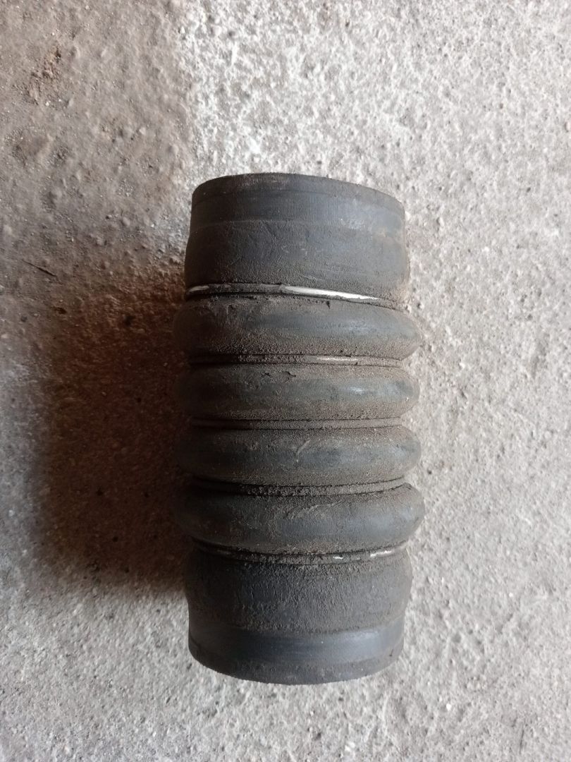 патрубок интеркулера MAN - фото №1