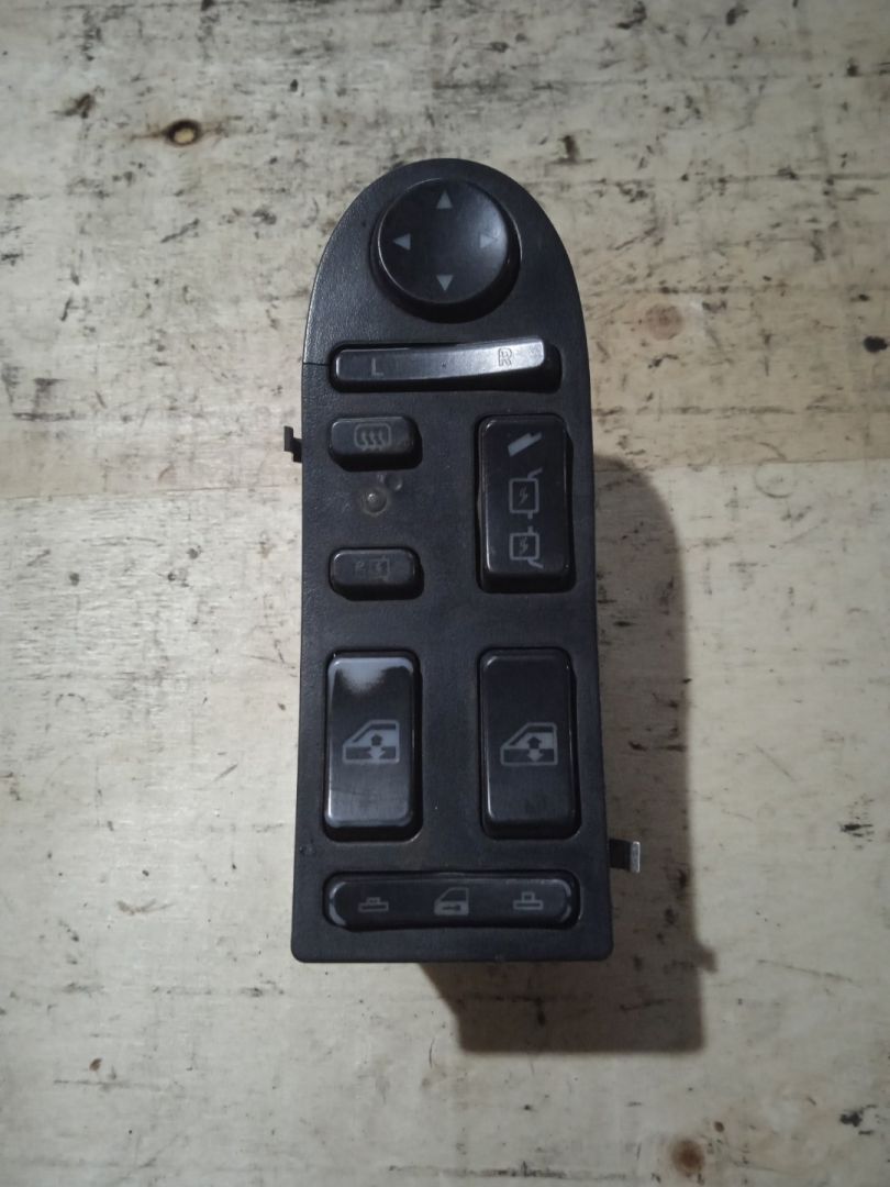 блок управления стеклоподъемниками MAN TGA 1 поколение (2000 - 2008) - фото №1