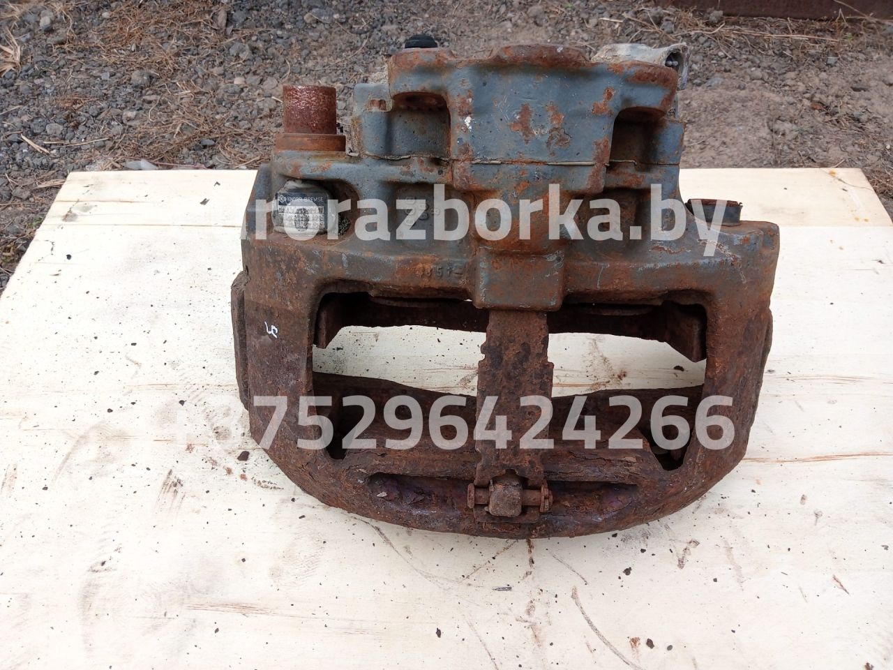 суппорт Mercedes-Benz Actros 1 поколение (MP1) (1996 - 2003) - фото №1