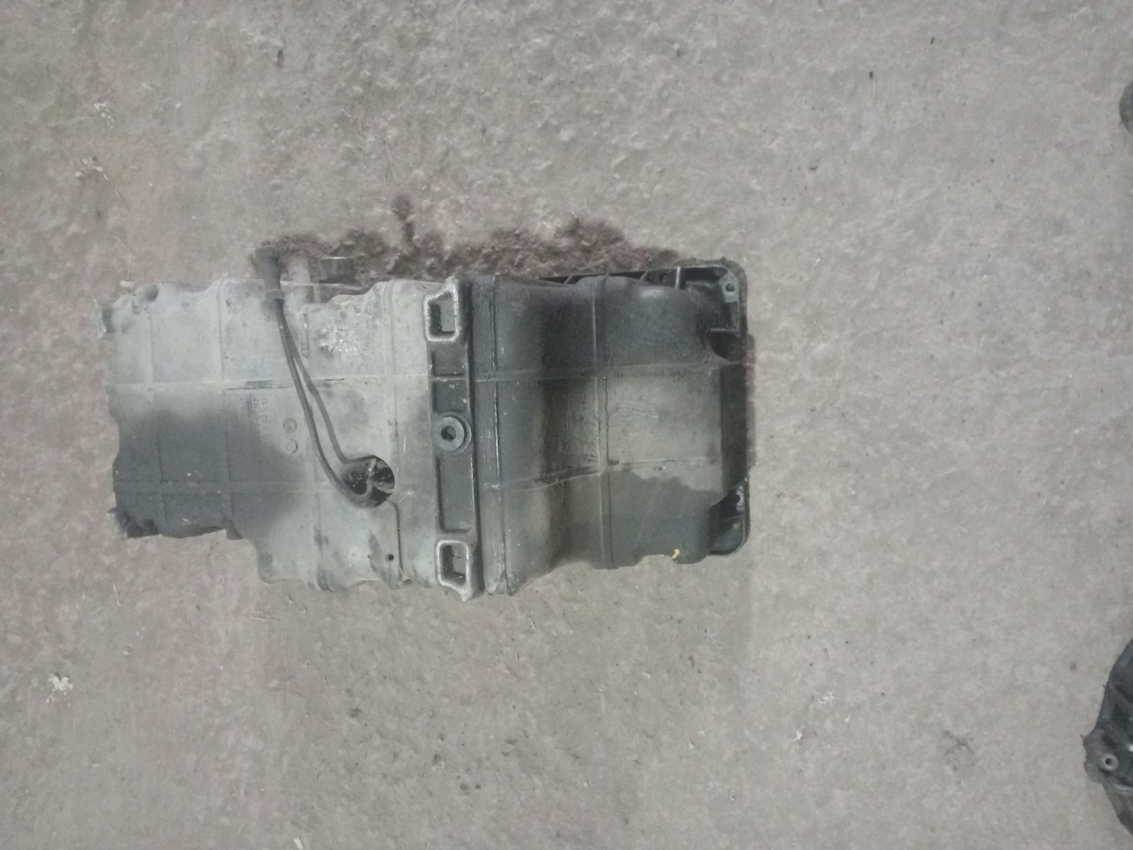 масляный поддон Mercedes-Benz Actros 1 поколение (MP1) (1996 - 2003), 5410100213, 5410100713 - фото №1