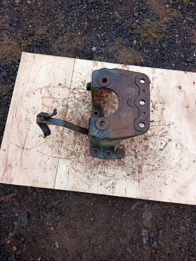 Кронштейн рулевого редуктора DAF 95 1 поколение (ATI) (1987 - 1998), GDi, седан - фото №1