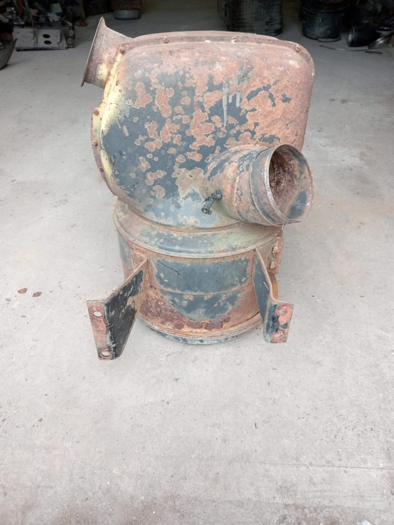 корпус воздушного фильтра Mercedes-Benz - фото №1