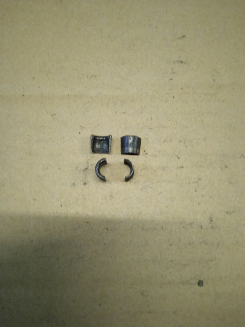 сухарь клапана DAF XF 95 1 поколение (2002 - 2006) - фото №1