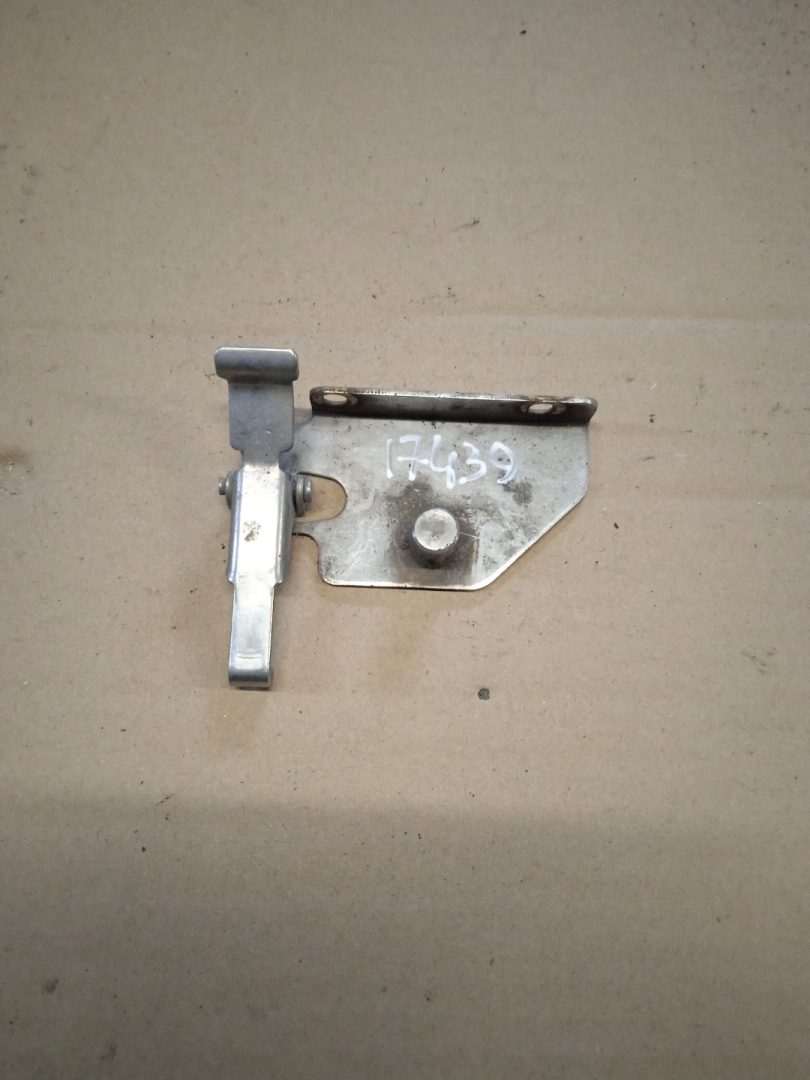 замок бардачка MAN TGA 1 поколение (2000 - 2008) - фото №1