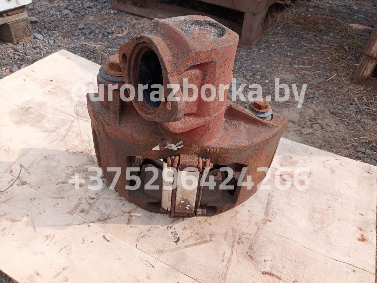 суппорт IVECO EuroTech 1 поколение (1991 - 1999) - фото №1