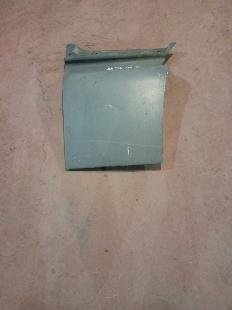 Удлинитель двери левый MAN TGA 1 поколение (2000 - 2008) - фото №1