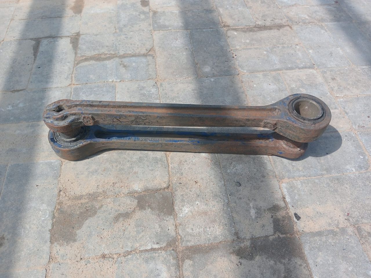 крепление стабилизатора / втулки стабилизатора Mercedes-Benz, 9433230516004 - фото №1