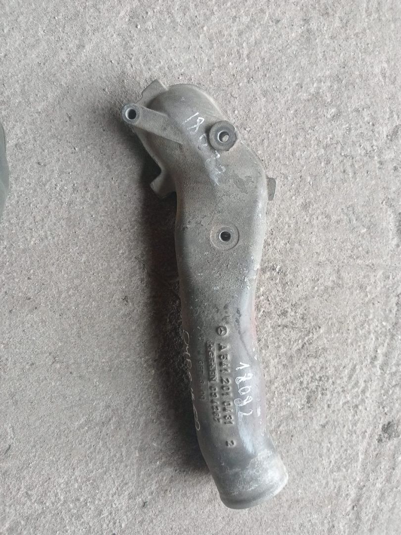 патрубок (трубопровод, шланг) Mercedes-Benz Actros 1 поколение (MP1) (1996 - 2003) - фото №1