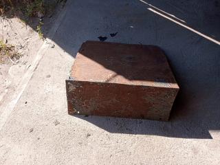 крышка аккумулятора MAN